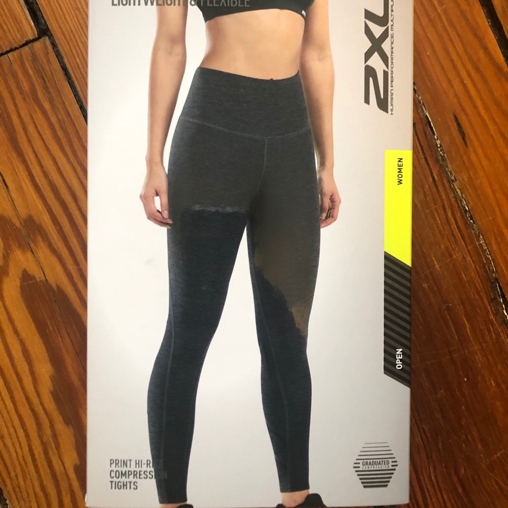 2xu compression leggings - new in box